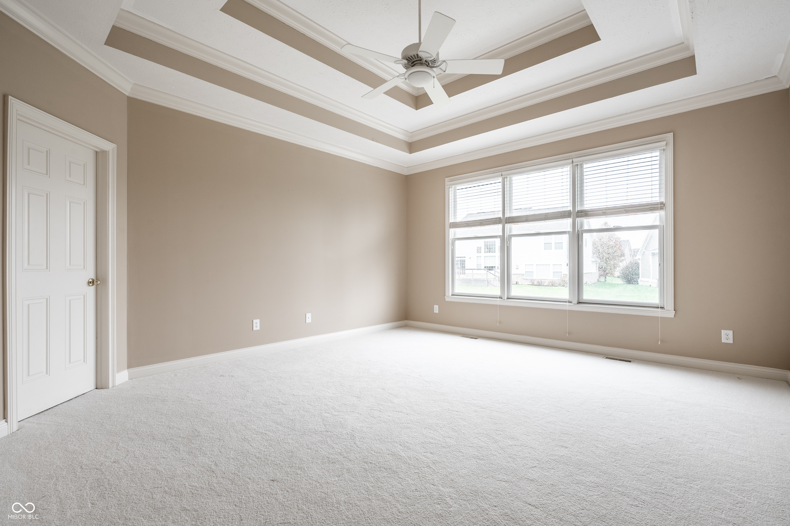 12985 Saxony Boulevard Fishers, IN 46037 - Photo 12 of 28