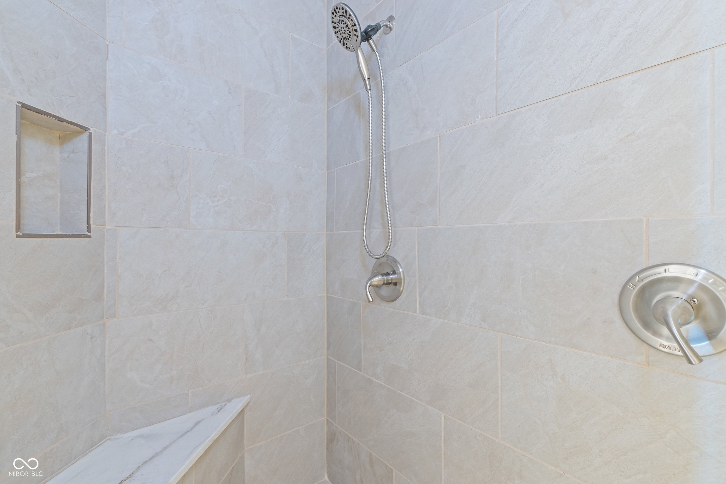 12985 Saxony Boulevard Fishers, IN 46037 - Photo 16 of 28