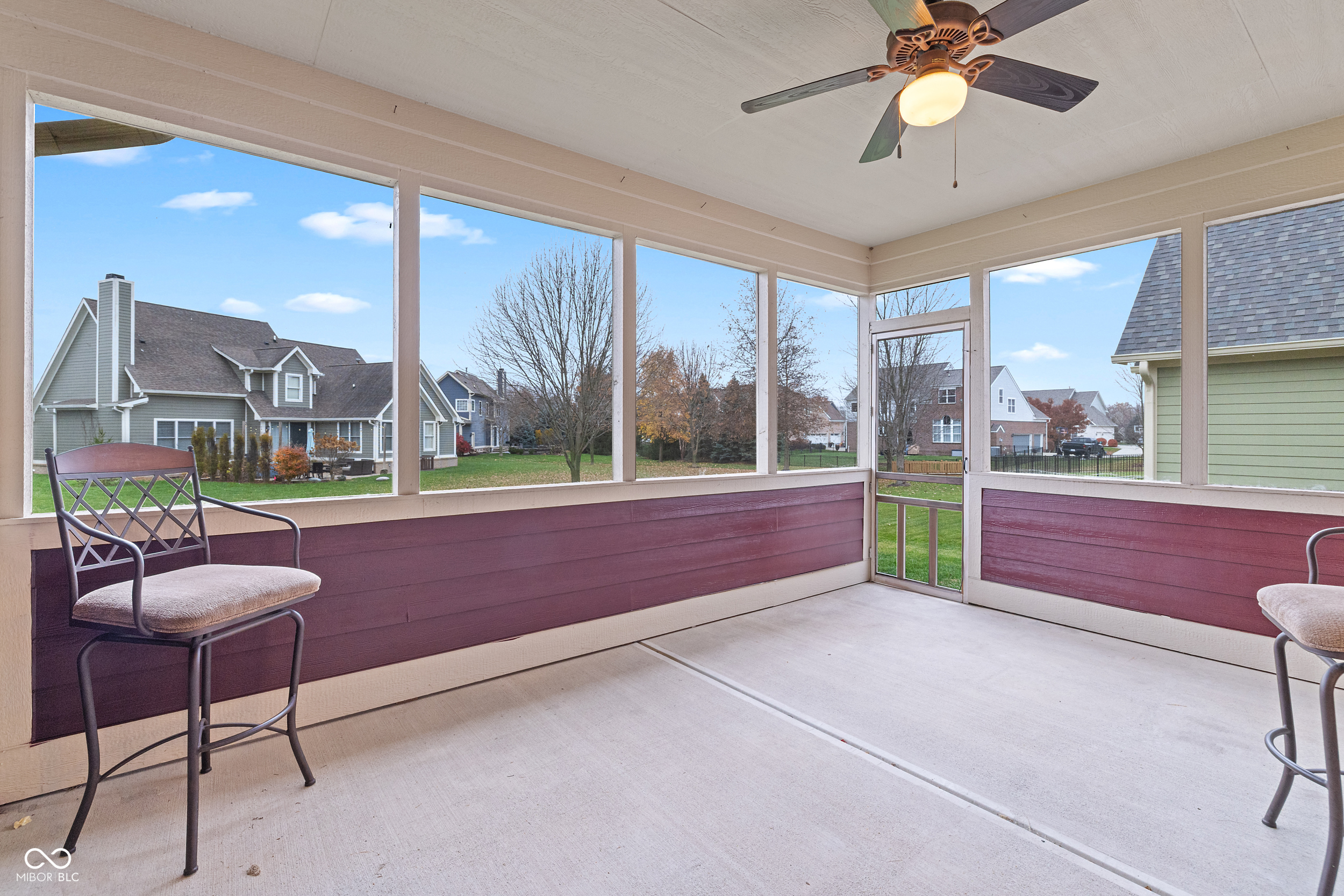 12985 Saxony Boulevard Fishers, IN 46037 - Photo 9 of 28