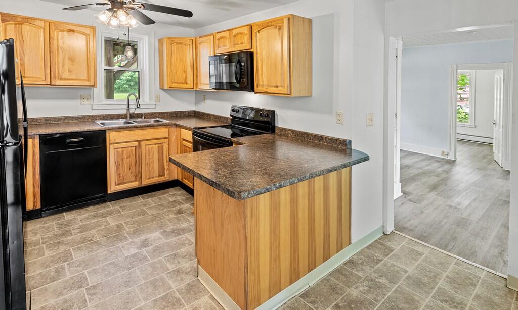 95 7th Street Bangor, ME 04401 - Photo 9 of 67 _MG_5435