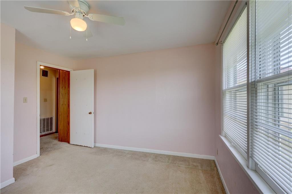 1030 West Country Road Columbus, KS 66725 - Photo 32 of 32 Gallery Image 32
