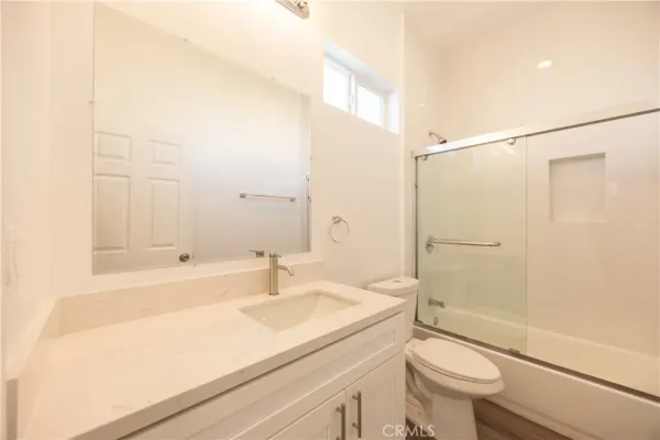 $4,000 | 2558 South 10th Avenue, Monrovia, CA 91016