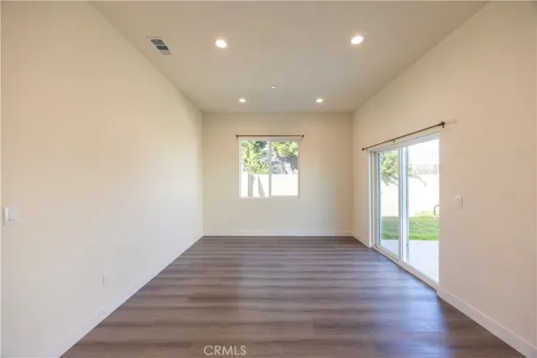 $4,000 | 2558 South 10th Avenue, Monrovia, CA 91016