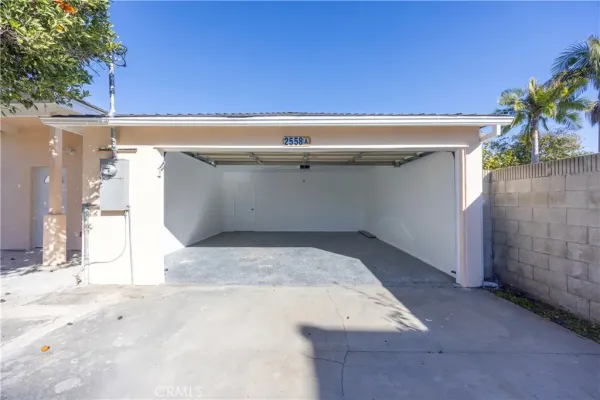 $4,000 | 2558 South 10th Avenue, Monrovia, CA 91016