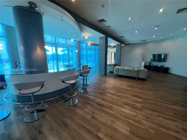 $3,900 | 10275 Collins Avenue, Unit 1428, Bal Harbour, FL 33154