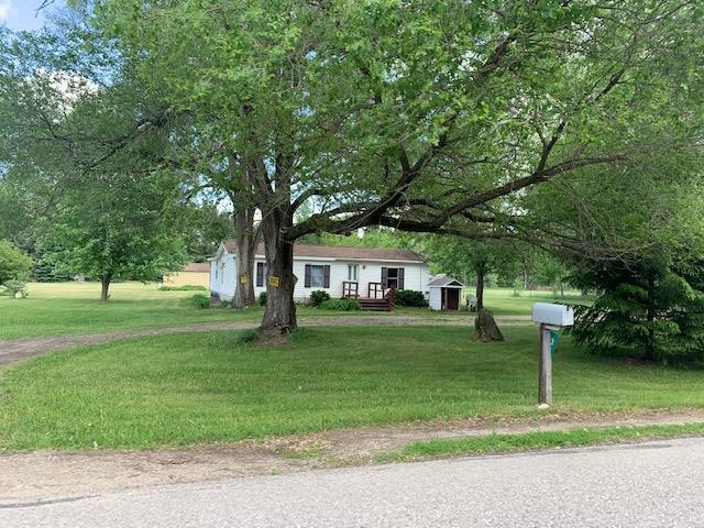 300 North Stevens Road Lake City, MI 49651 - Photo 1 of 35 1901018.JPG