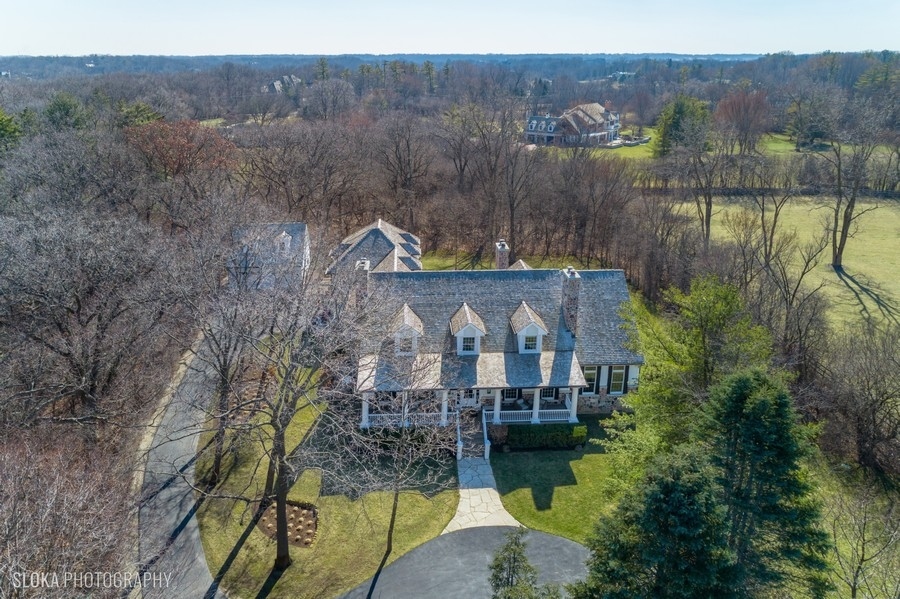 383 West County Line Road Barrington Hills, IL 60010 - Photo 6 of 75