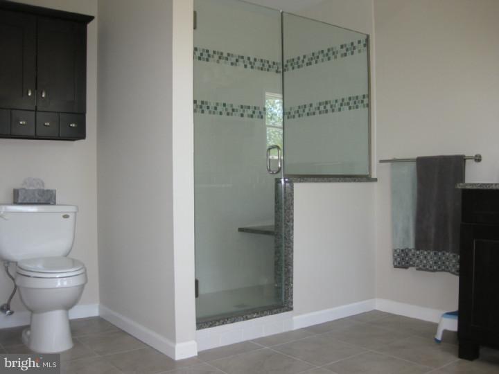 135 Barrett Road Willow Grove, PA 19090 - Photo 15 of 19 Bathroom