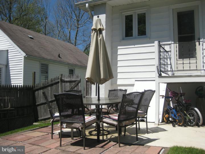 135 Barrett Road Willow Grove, PA 19090 - Photo 18 of 19 Patio