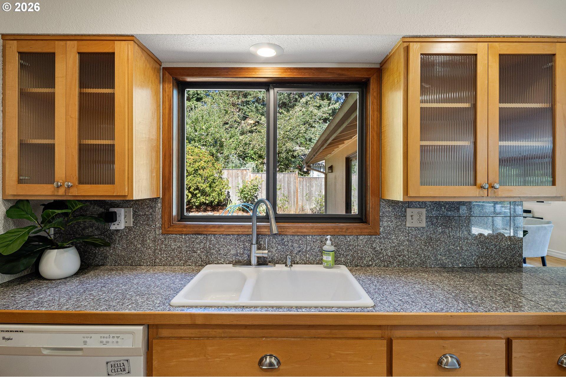 765 Foothill Drive Eugene, OR 97405 - Photo 15 of 41 Gallery Image 15