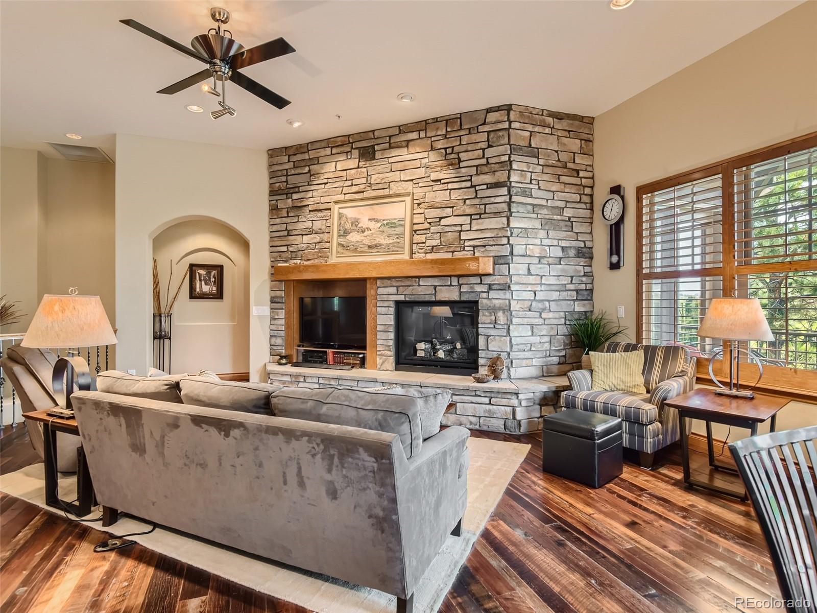 4308 Chateau Ridge Road Castle Rock, CO 80108 - Photo 11 of 41