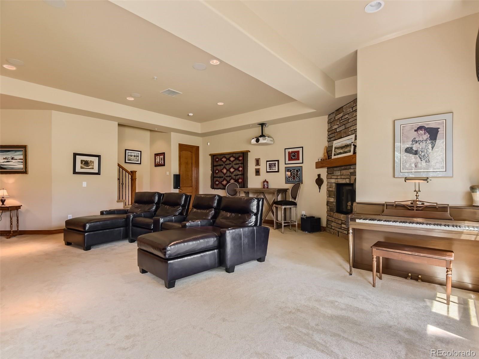 4308 Chateau Ridge Road Castle Rock, CO 80108 - Photo 25 of 41