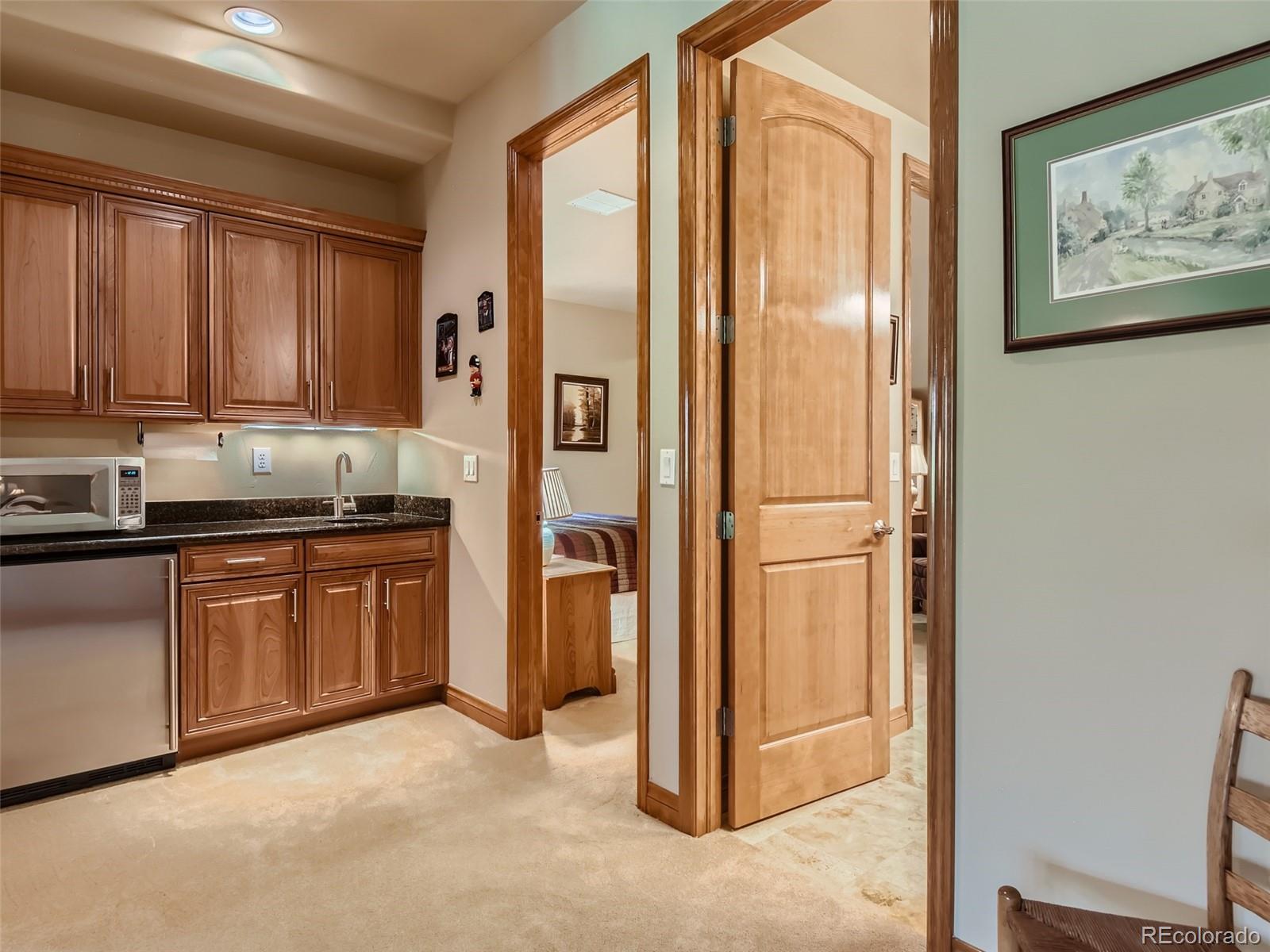 4308 Chateau Ridge Road Castle Rock, CO 80108 - Photo 29 of 41