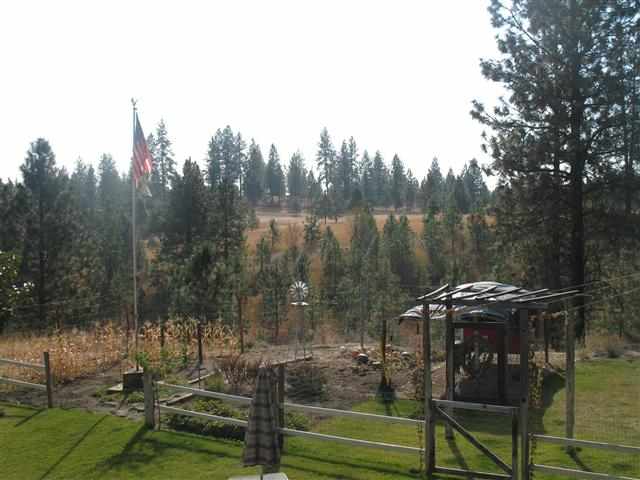 15818 North Hazard Road Spokane, WA 99208 - Photo 3 of 9
