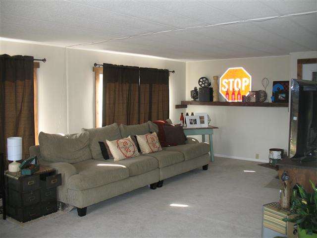15818 North Hazard Road Spokane, WA 99208 - Photo 7 of 9
