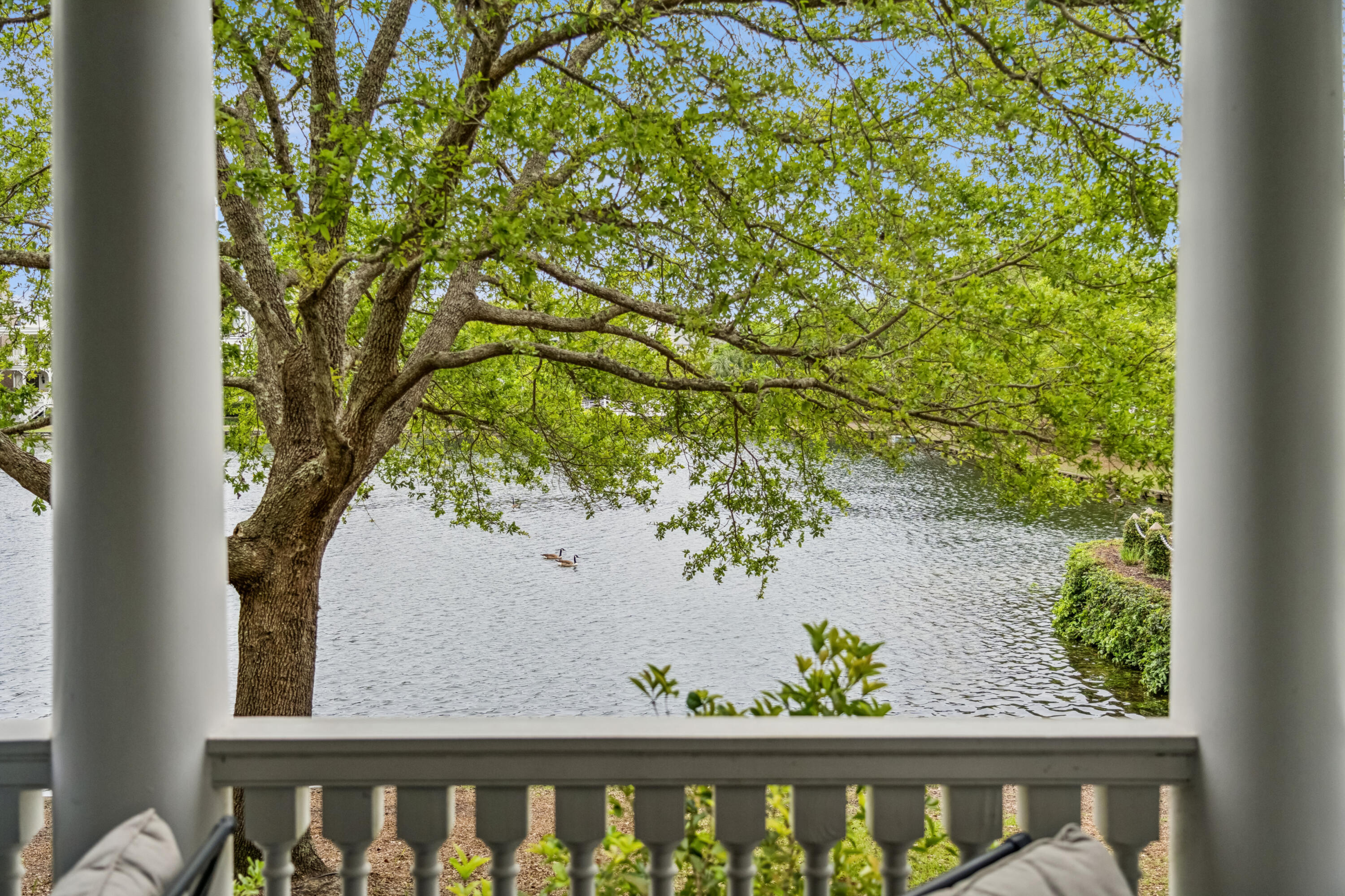 62 Fernandina Street Mount Pleasant, SC 29464 - Photo 24 of 58