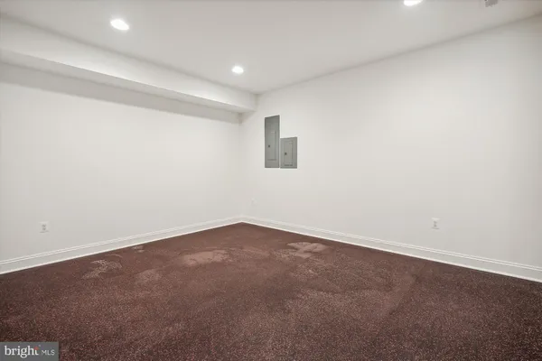 a view of gallery with window