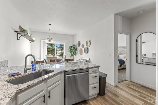 $370,000 | 24 Mangum Circle, Unit 6, Donnelly, ID 83615
