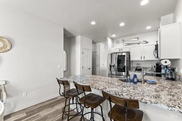 $370,000 | 24 Mangum Circle, Unit 6, Donnelly, ID 83615