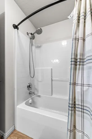 $370,000 | 24 Mangum Circle, Unit 6, Donnelly, ID 83615