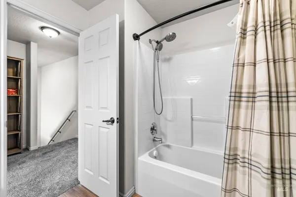 $370,000 | 24 Mangum Circle, Unit 6, Donnelly, ID 83615