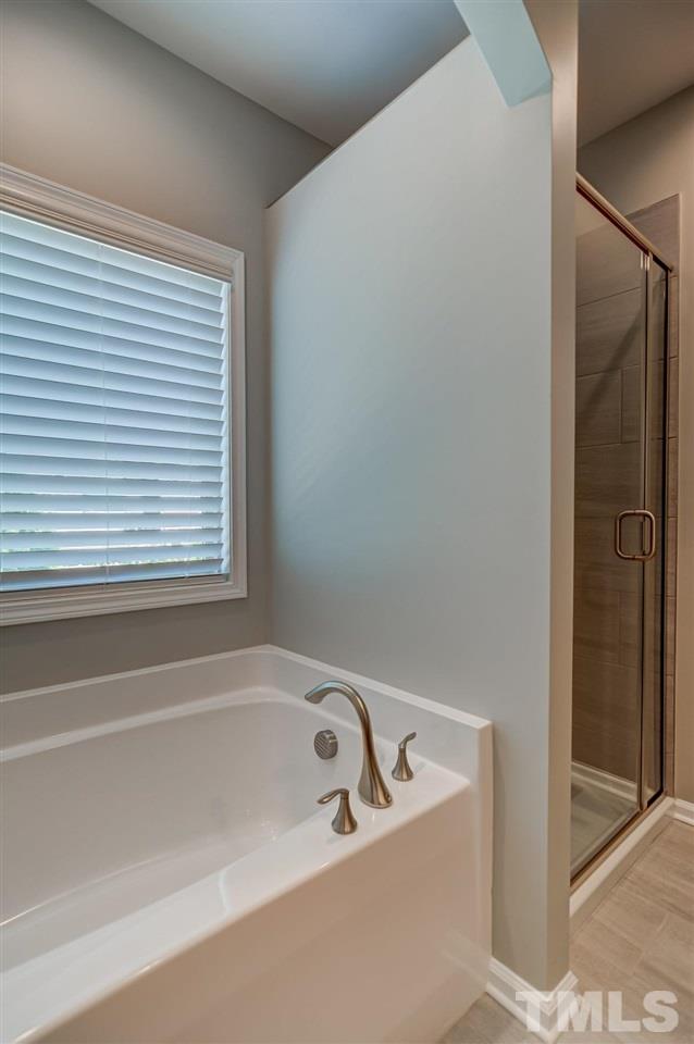 1525 Rodessa Run Raleigh, NC 27607 - Photo 11 of 20