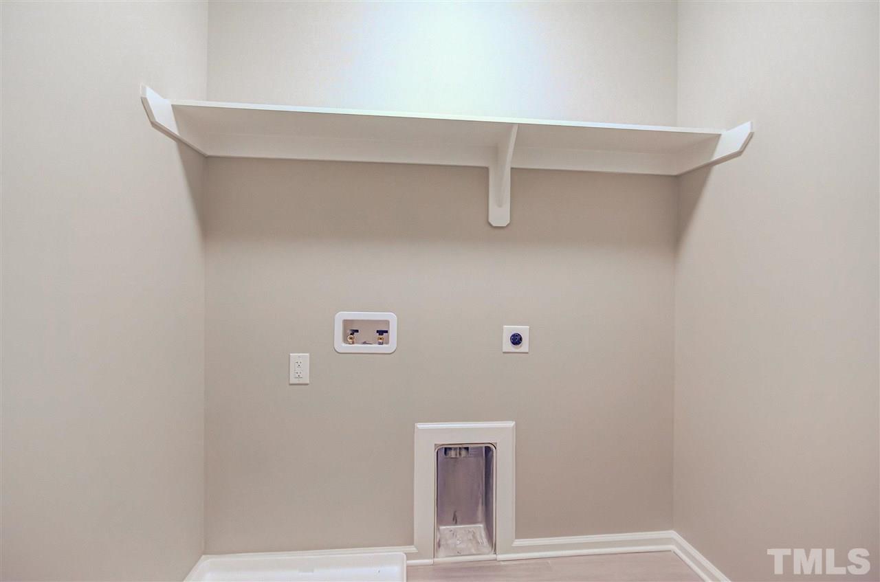 1525 Rodessa Run Raleigh, NC 27607 - Photo 16 of 20