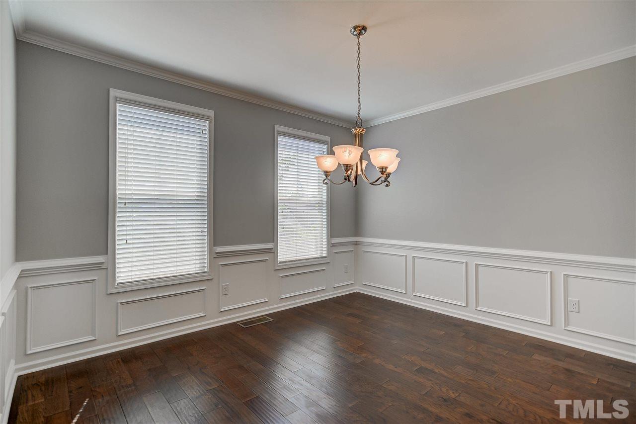 1525 Rodessa Run Raleigh, NC 27607 - Photo 4 of 20
