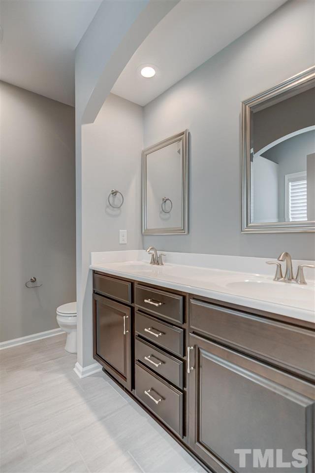 1525 Rodessa Run Raleigh, NC 27607 - Photo 9 of 20