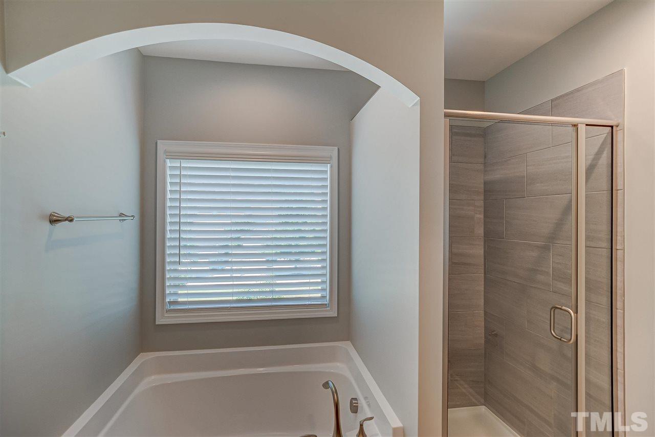 1525 Rodessa Run Raleigh, NC 27607 - Photo 10 of 20