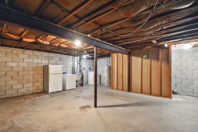 $99,900 | 8657 North 73rd Street, Milwaukee, WI 53223