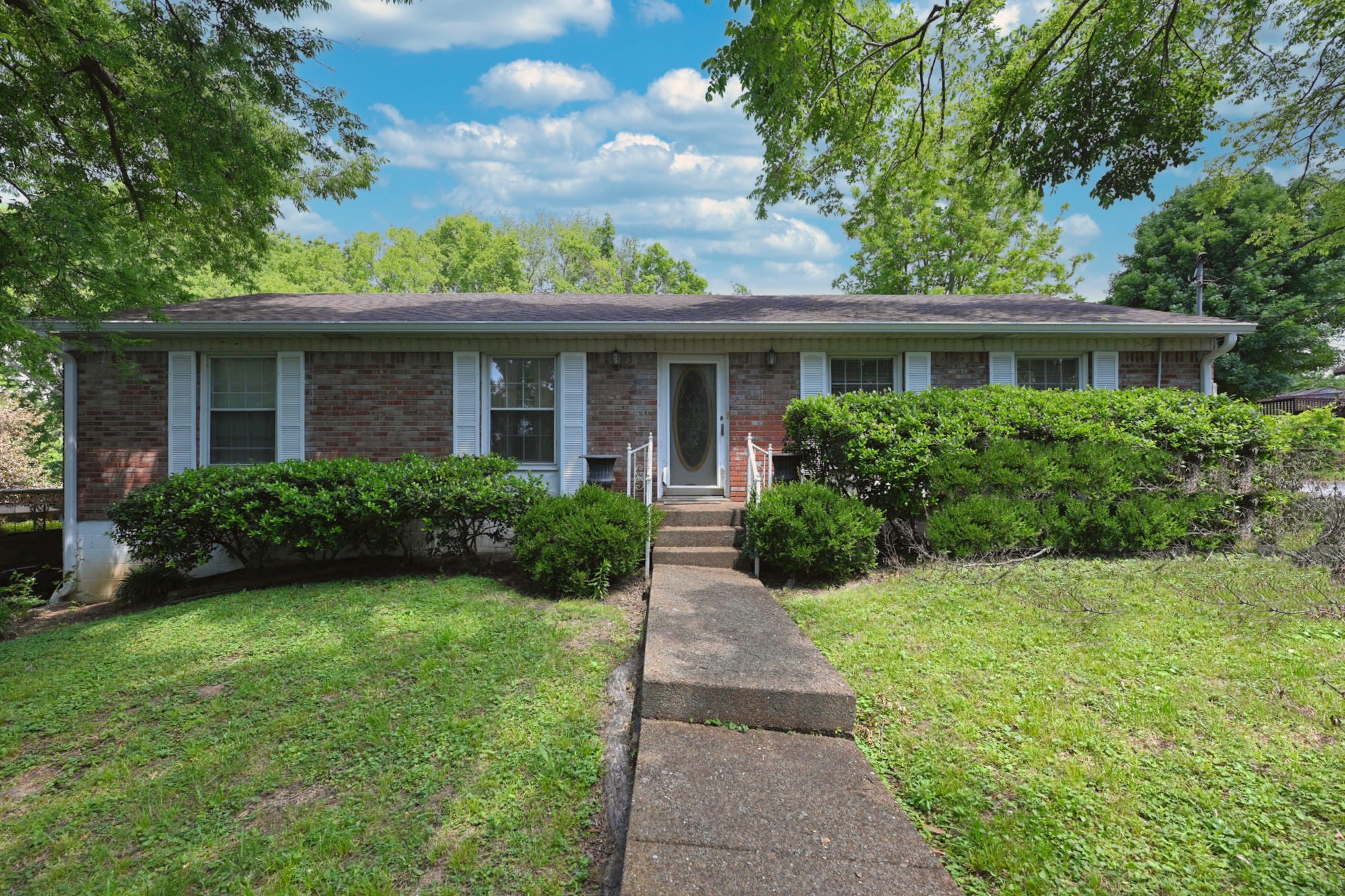 352 Blackman Road Nashville, TN 37211 - Photo 1 of 42 Gallery Image 1