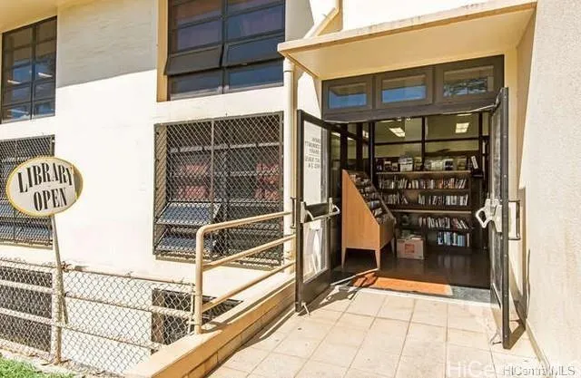 a view of entryway door
