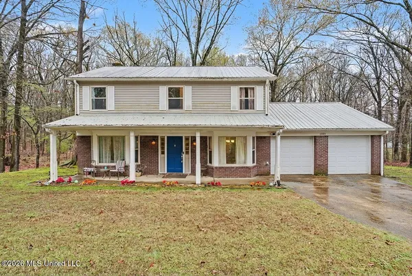 $305,000 | 1365 Jo Ann Drive, Southaven, MS 38671