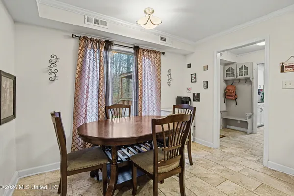 $305,000 | 1365 Jo Ann Drive, Southaven, MS 38671