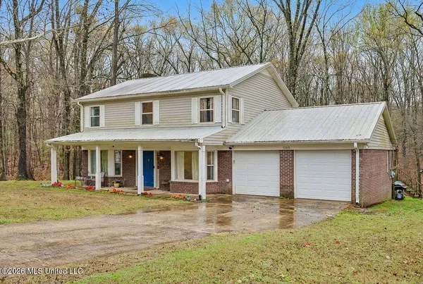 $305,000 | 1365 Jo Ann Drive, Southaven, MS 38671