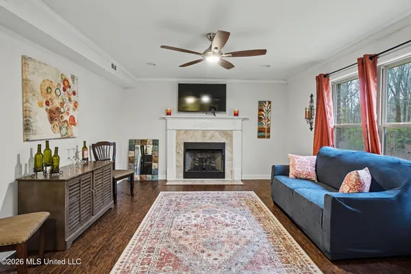 $305,000 | 1365 Jo Ann Drive, Southaven, MS 38671