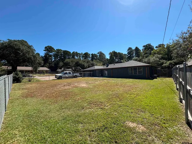 $384,900 | 1 Sioux Court, Longview, TX 75605