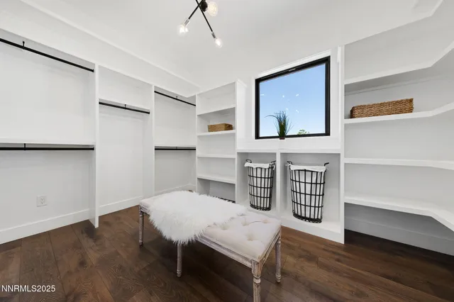 $1,998,000 | 2411 Blaze Court, Gardnerville, NV 89410