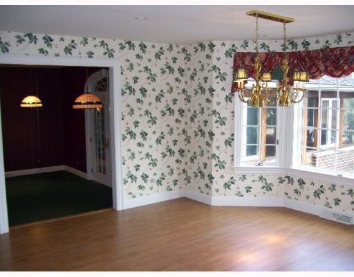 482 Stickle Road New Castle, PA 16101 - Photo 6 of 17 Dining Room.