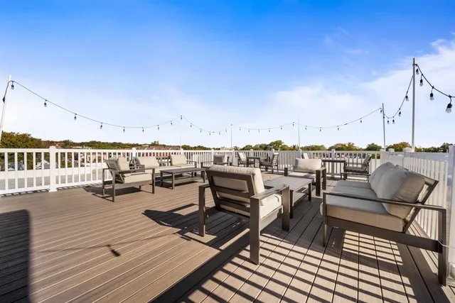 $599,000 | 37 Farrand Street, Unit PH405, Bloomfield, NJ 07003