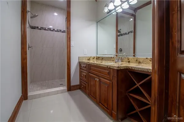 $1,750,000 | 2204 East Trenton Road, Edinburg, TX 78542