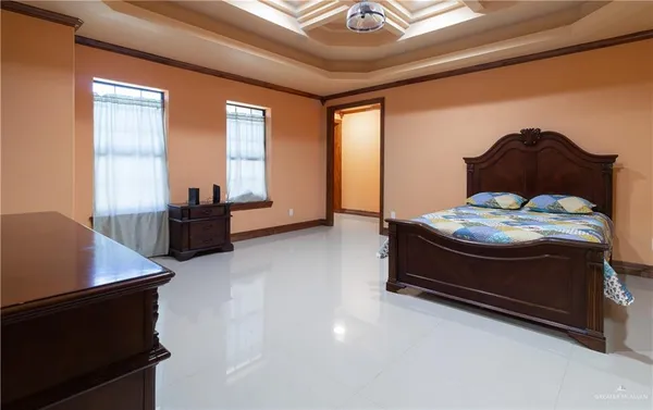 $1,750,000 | 2204 East Trenton Road, Edinburg, TX 78542