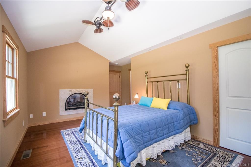 254 Spring Run Road Mooresville, NC 28117 - Photo 8 of 29 Gallery Image 8