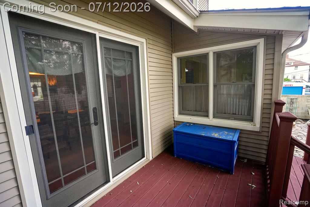 545 Eureka Road Wyandotte, MI 48192 - Photo 51 of 58 Wyandotte(77of85)copy.jpg