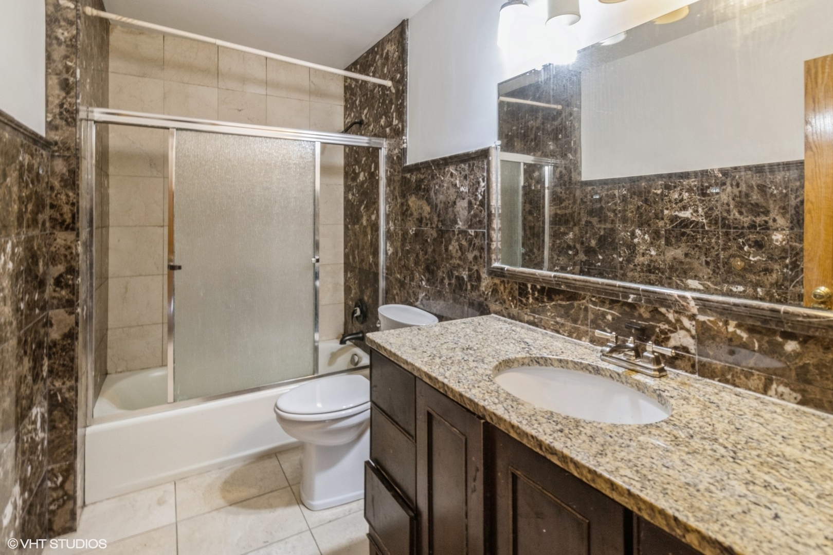 1329 South Roselle Road Schaumburg, IL 60193 - Photo 18 of 36 Gallery Image 18