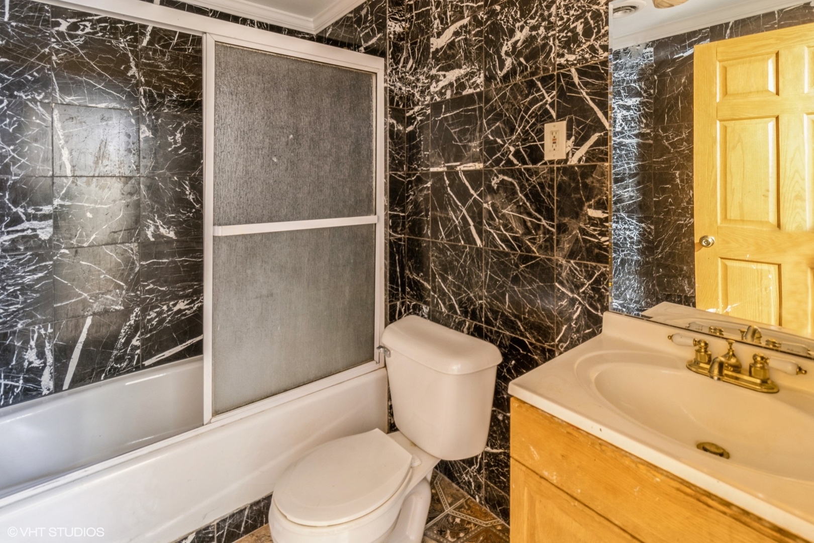 1329 South Roselle Road Schaumburg, IL 60193 - Photo 20 of 36 Gallery Image 20
