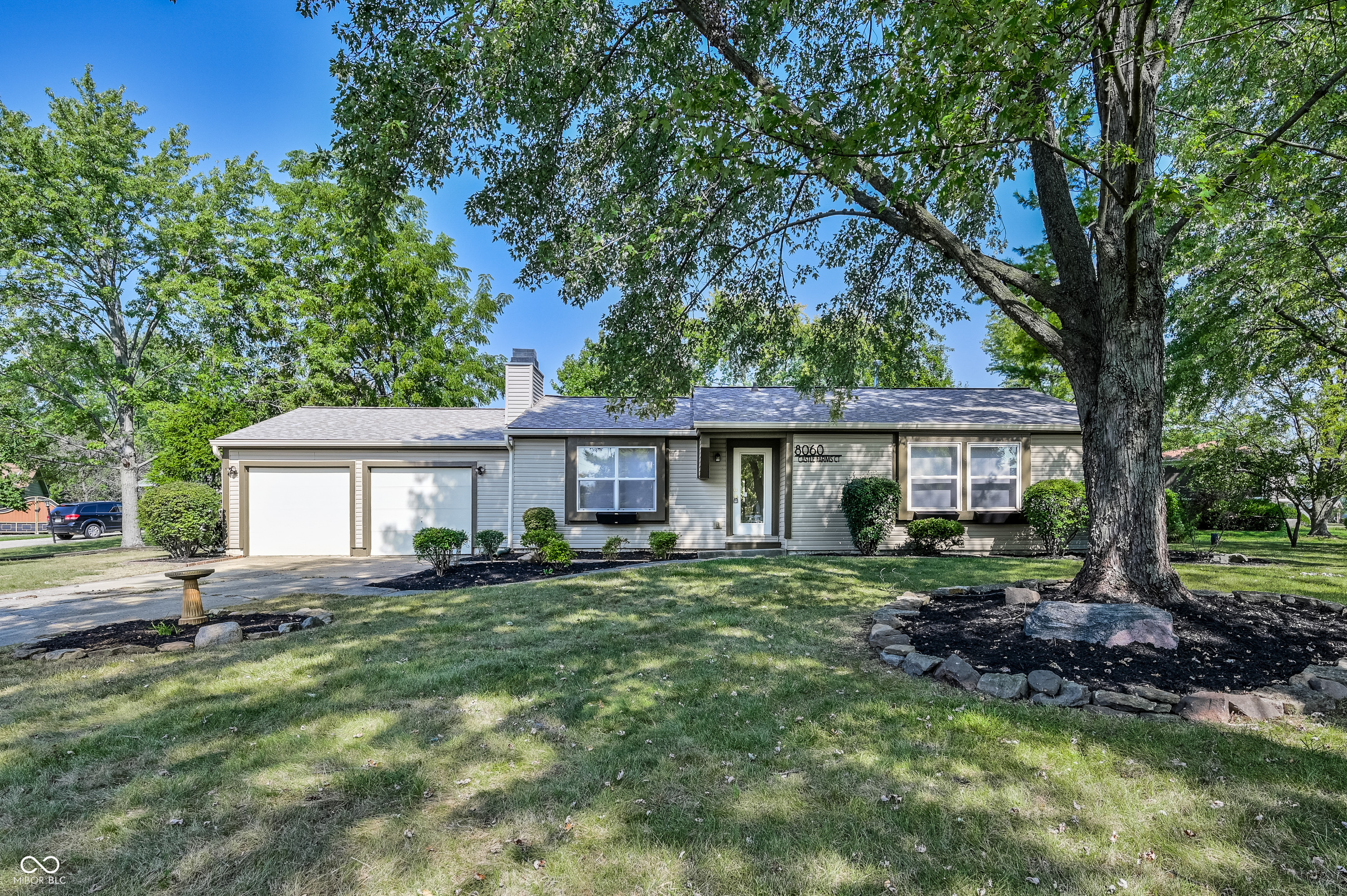 8060 Castle Farms Court Indianapolis, IN 46256 - Photo 1 of 38