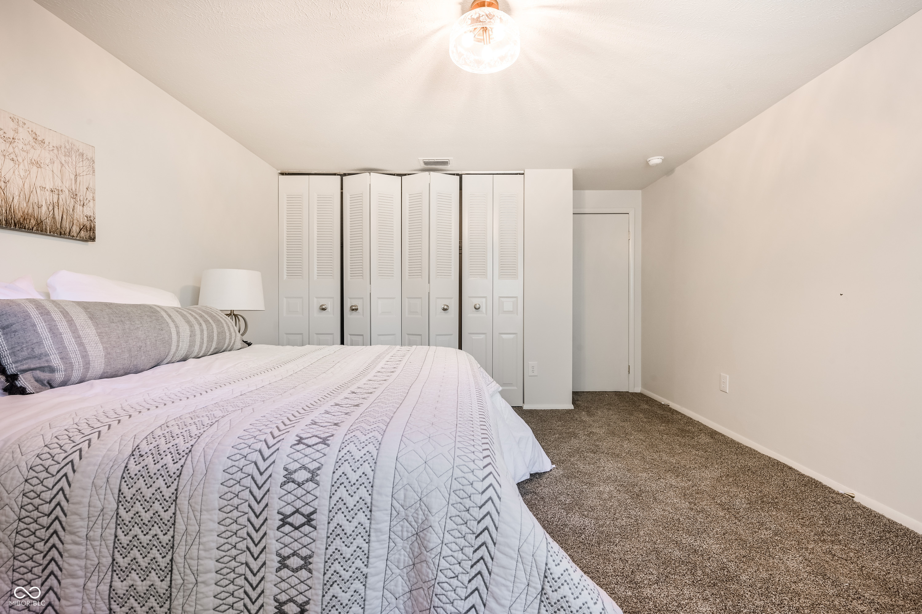 8060 Castle Farms Court Indianapolis, IN 46256 - Photo 21 of 38