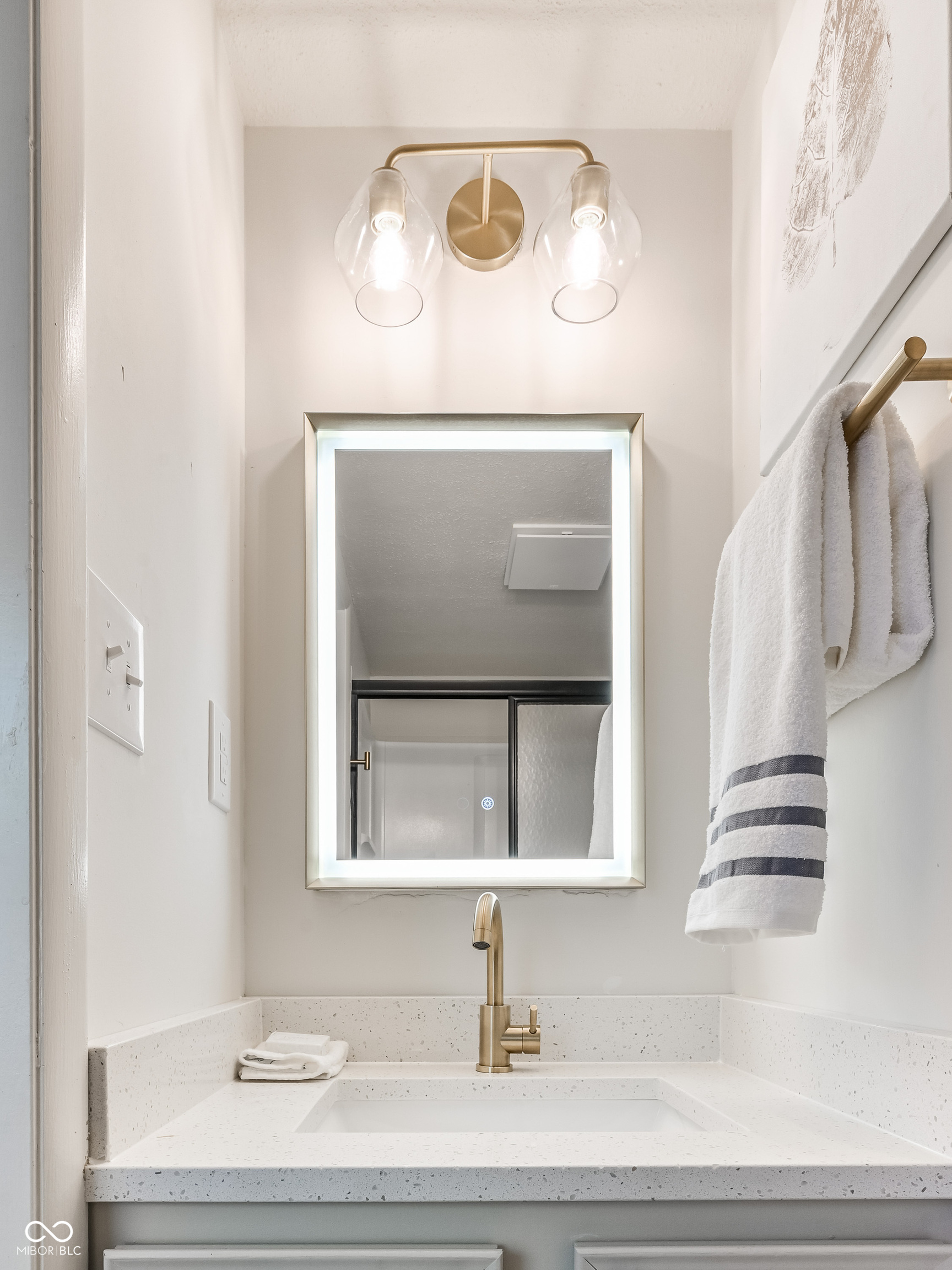 8060 Castle Farms Court Indianapolis, IN 46256 - Photo 24 of 38